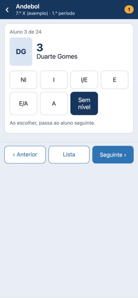 Lançamento rápido no telemóvel: escolha do nível de um aluno em Andebol.